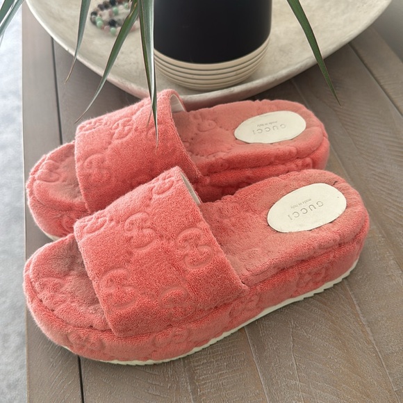 Gucci platform slide sandals - Picture 2 of 3